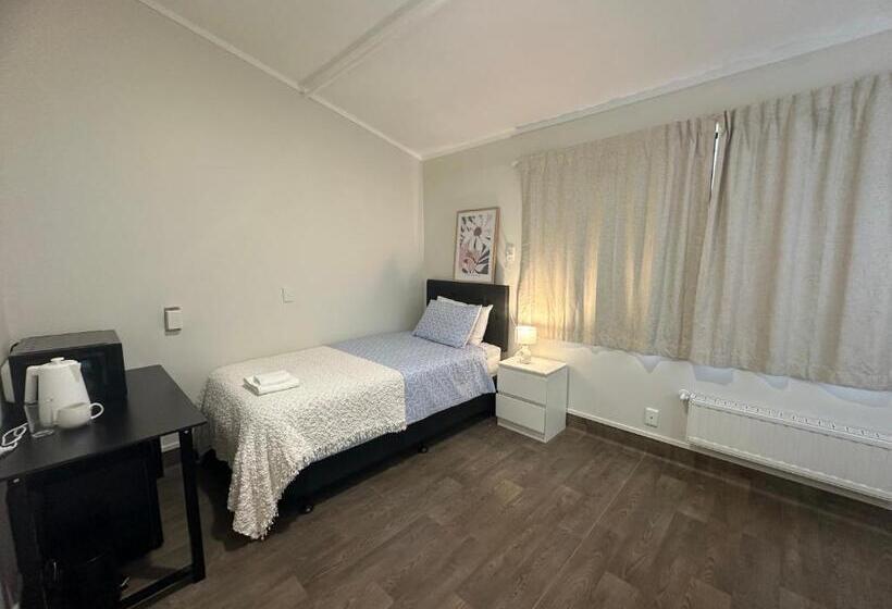 فندق صغير Eden Lodge
