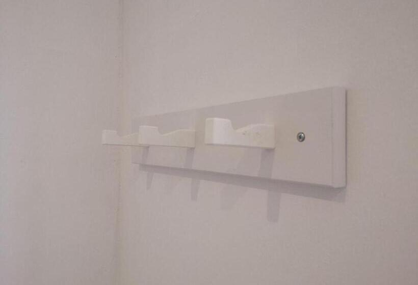 Bed and Breakfast Camera E Bagno Privato A 3 Minuti Dalla Stazione