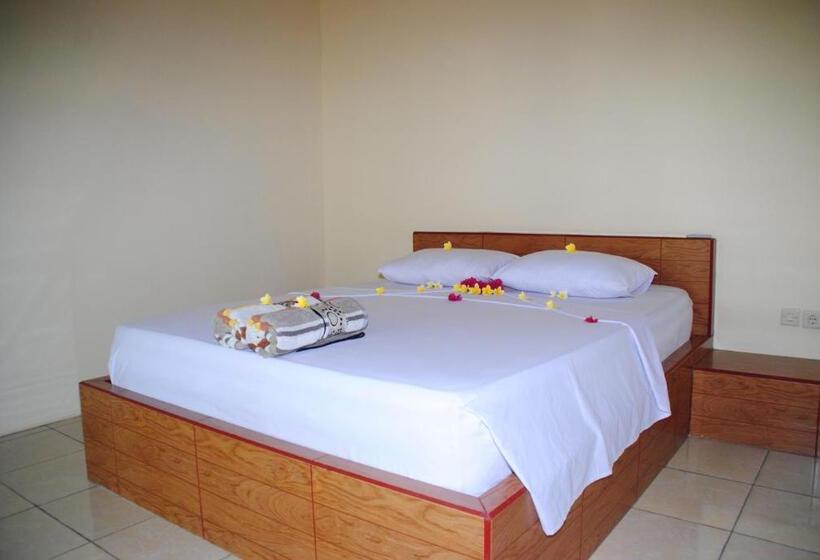 민박 Kubu Sari Guest House