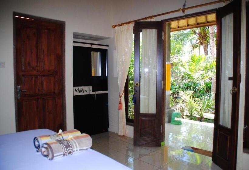 민박 Kubu Sari Guest House