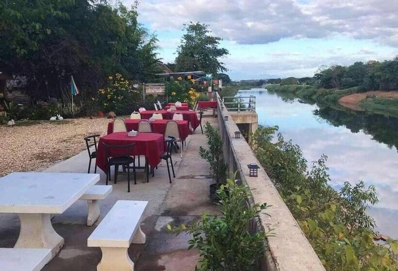فندق Good View Nan Restaurant &