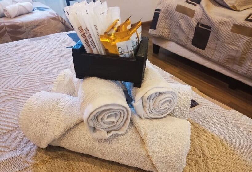 هتل Mesón Do Vento