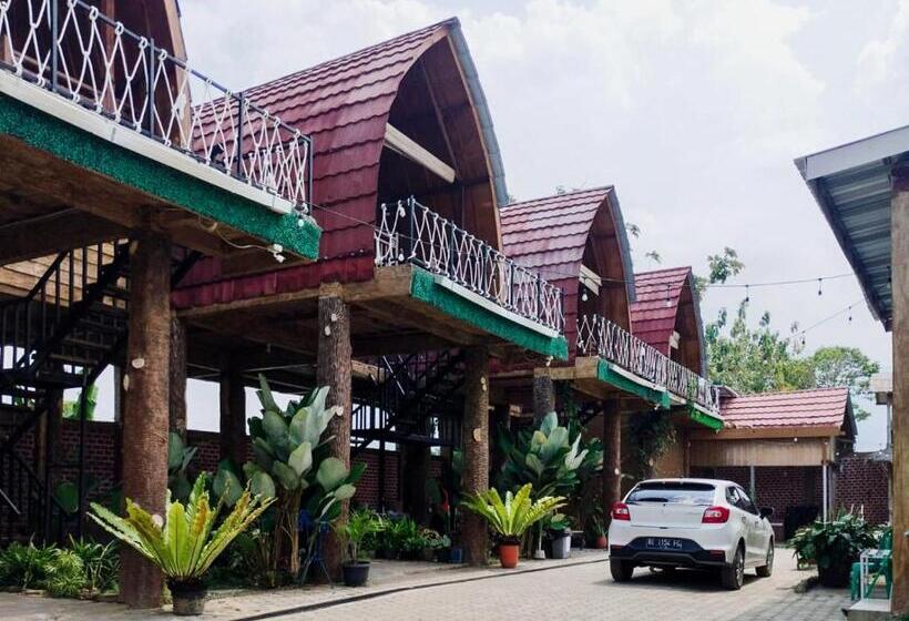 בית מלון כפרי The Lavana Villa Ldr Bandar Lampung