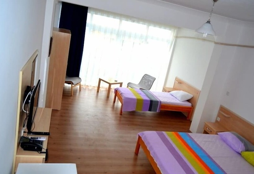 Marmada Otel