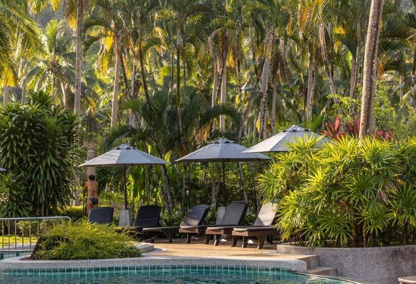 Phukhaolak Resort
