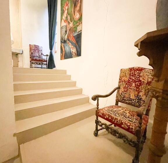 مبيت وإفطار Chateau Bourgeoisie