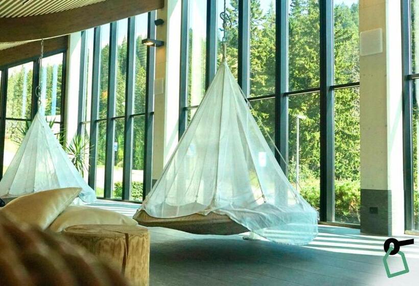 هتل Hotiday Apartment Collection   Campiglio Grostè