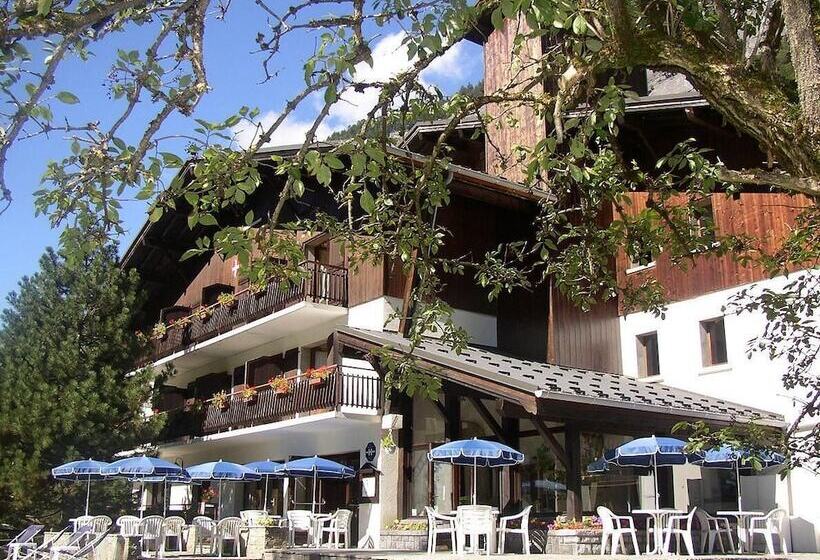 בית מלון כפרי Et Centre De Vacances Le Choucas