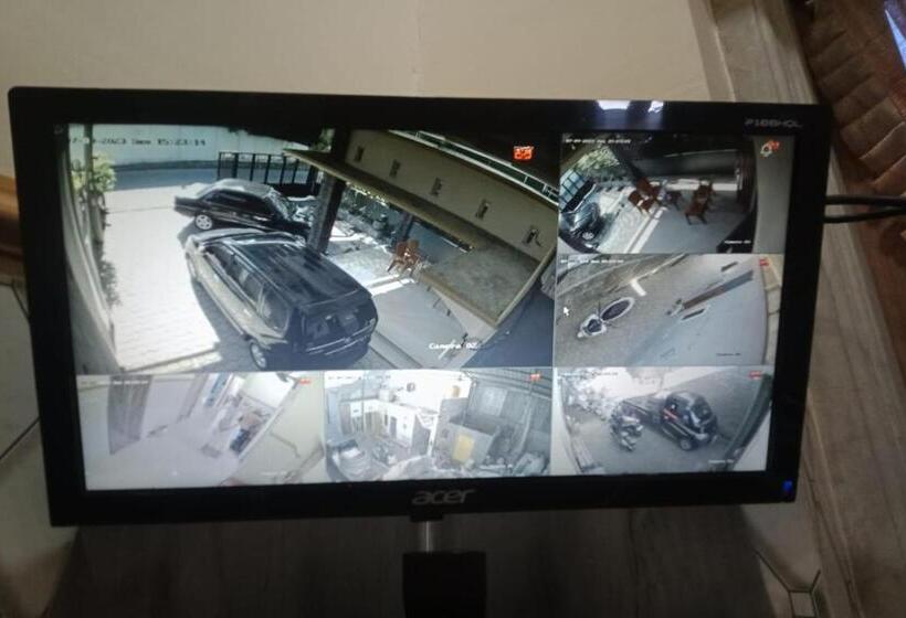 Отель Oyo 93159 Homestay Sehat