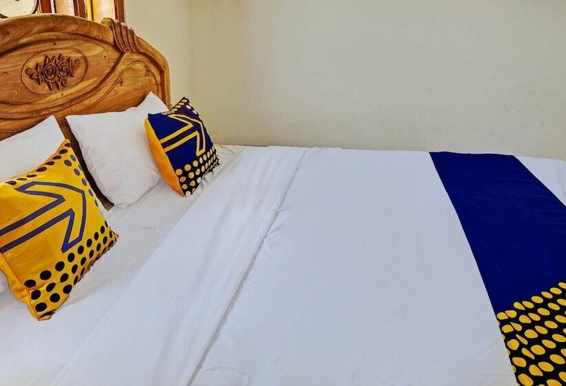 ホテル Spot On 93144 Homestay H. Syarif Syariah   Bandar Gresik 2