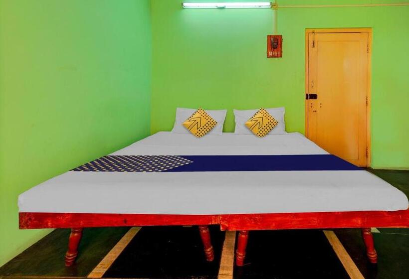 ホテル Spot On Rk