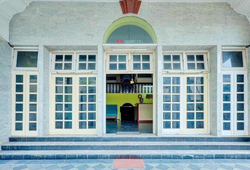 ホテル Spot On Rk