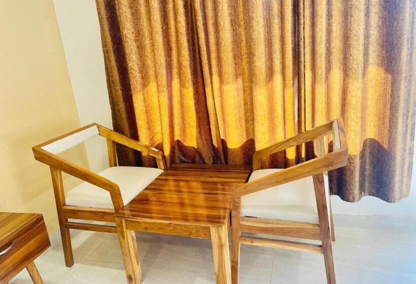 فندق The Deerfield Cottages