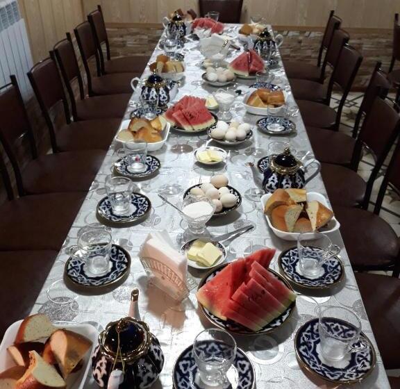 פנסיון Hello Hostel