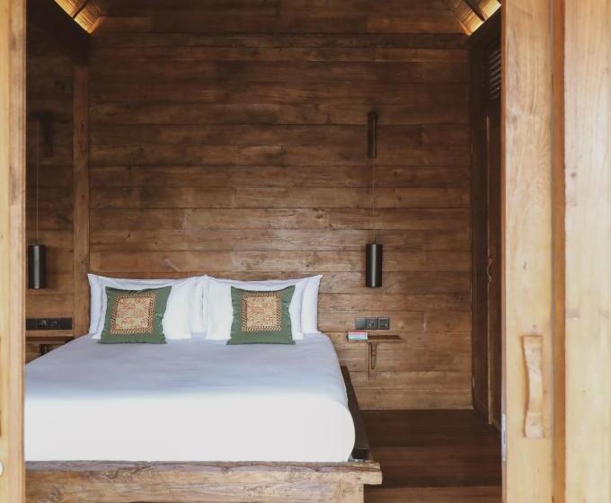 استراحتگاه Kalyana Villa Gili Air