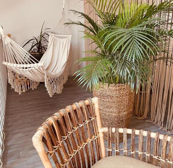 تختخواب و صبحانه Chambre Bohème Chez Rachel