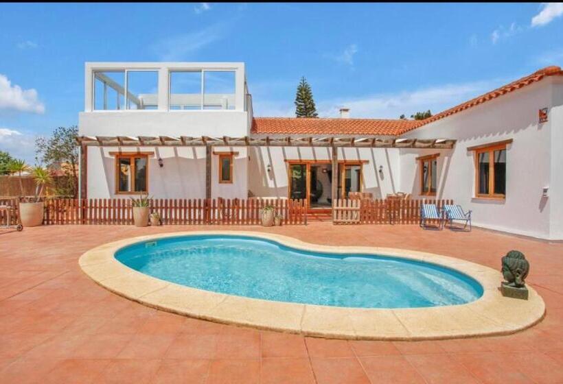 צימר Villa Amrita
