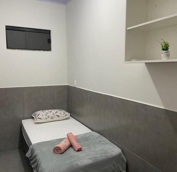 캡슐 호텔 Phos Hostel