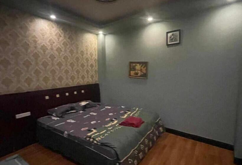 Hotel Hostel And Zaly Spa
