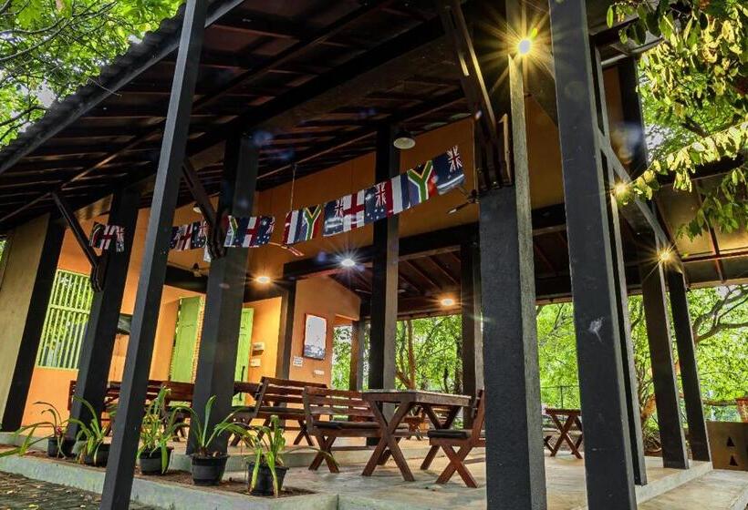 ホテル Lavendish Wild Wilpattu