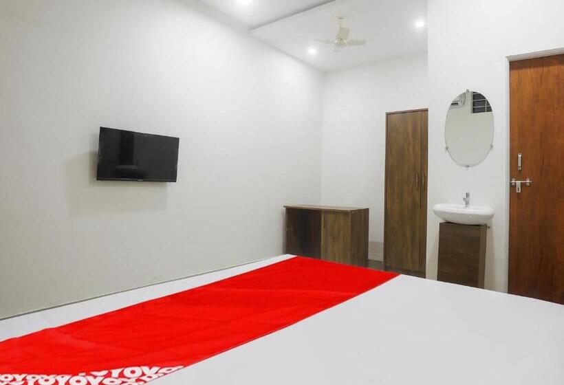 Oyo Flagship Hotel Rahul Service Appartment 2