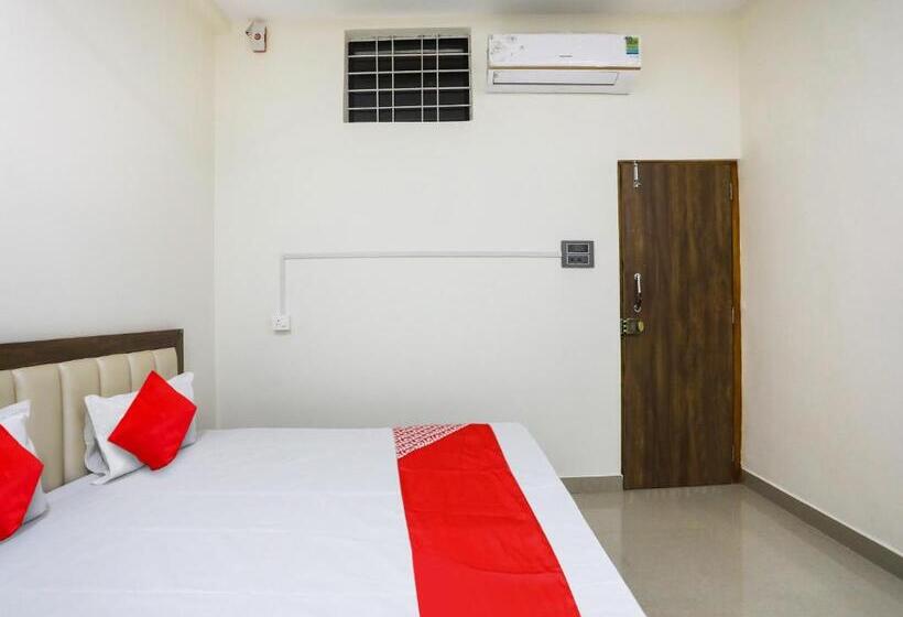 Oyo Flagship Hotel Rahul Service Appartment 2