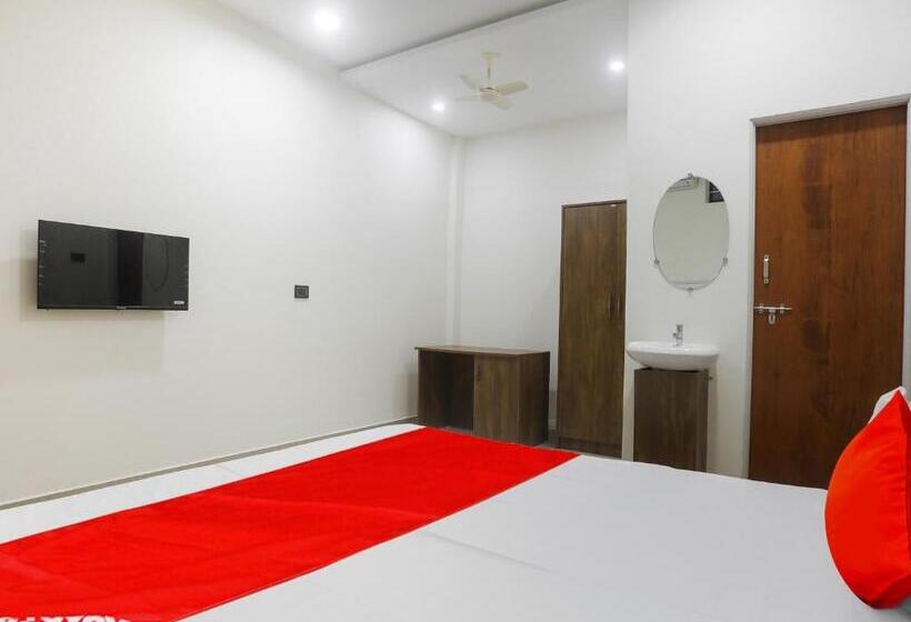 Oyo Flagship Hotel Rahul Service Appartment 2