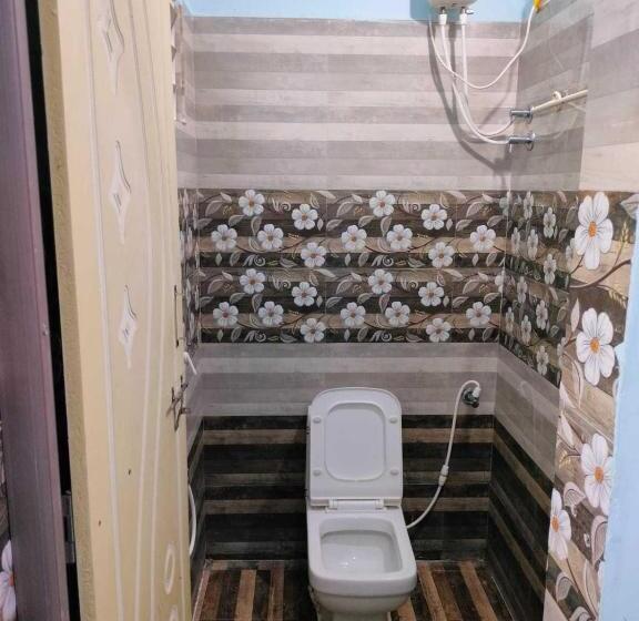 Oyo Hotel Vgs Lodge