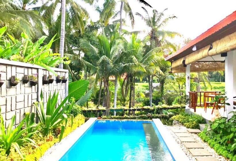 Пансион Rumah Taman Kutuh