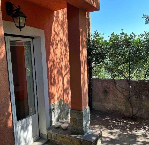مبيت وإفطار Ai 2 Olmi   Monolocali Nel Verde