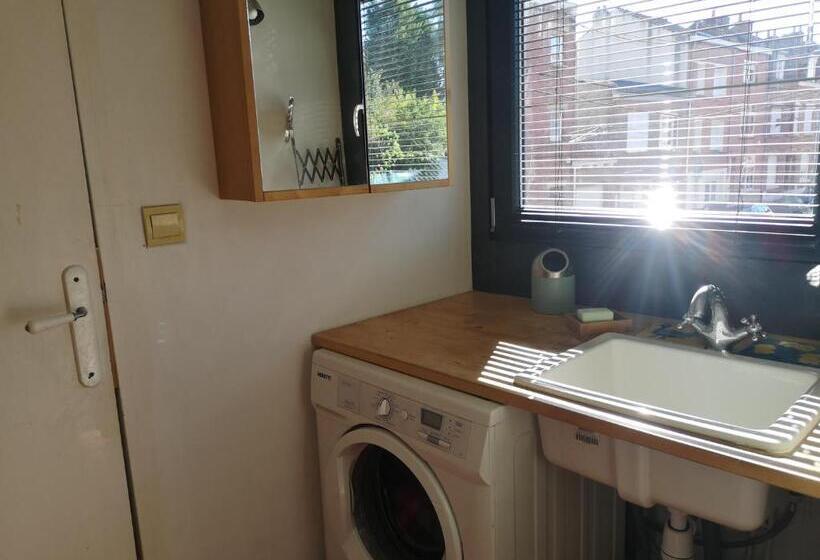 Bed and Breakfast Bnb 4 Personnes 5 Mn Métro Bourg Entrée Et Sdb Indépendantes