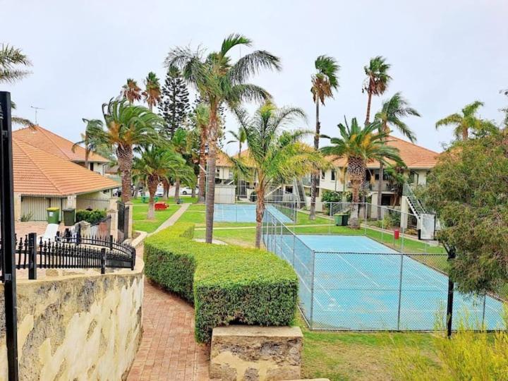 Carras Loft Villa Near The Sea Sleeps 5