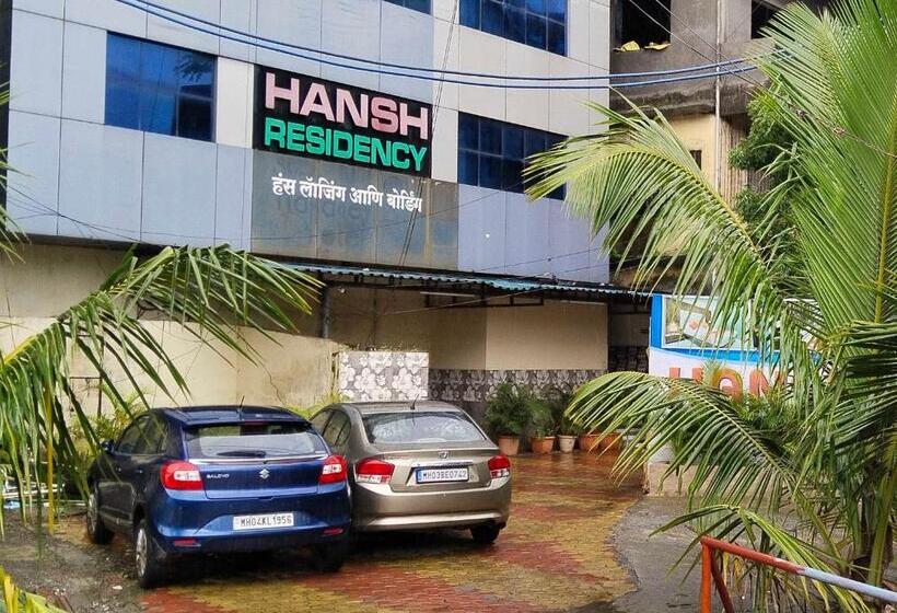 Отель O Hansh Residency
