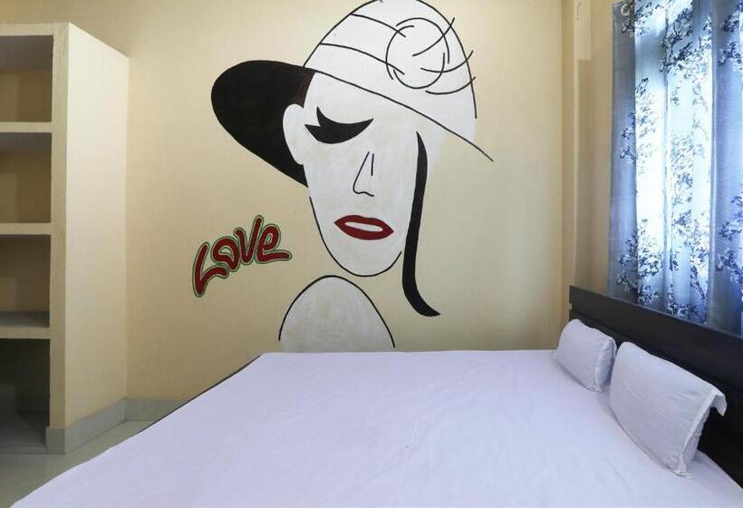 בית מלון כפרי Spot On Om Guest House