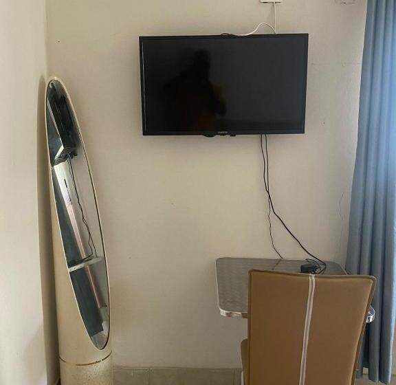 פנסיון Aeropark Residencial