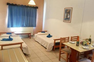 Carina Hotel Apartments