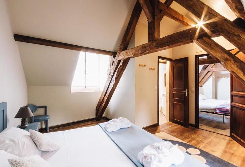 בית מלון כפרי Château Les Dryades Golf & Spa