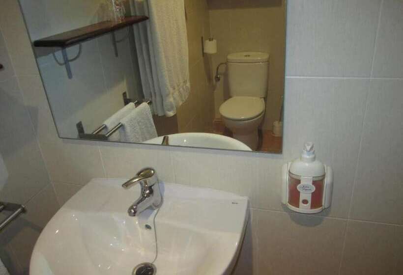 בית מלון כפרי Hostal El Estudio