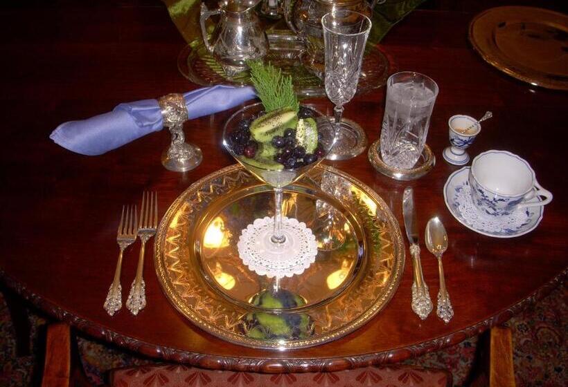 فندق Shadowlawn Bed And Breakfast