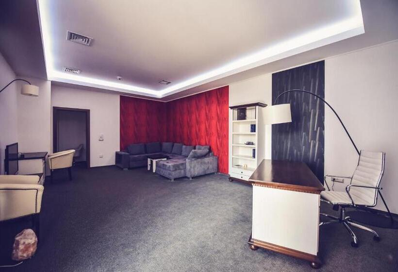 هتل Spa Ice Resort