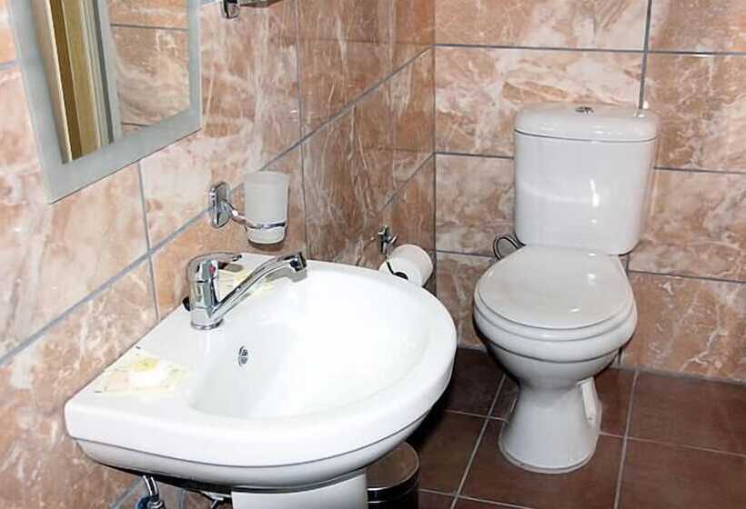 膳宿费 Airport Bed And Breakfast