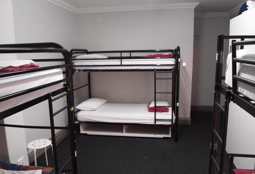 The Emperors Crown Hostel