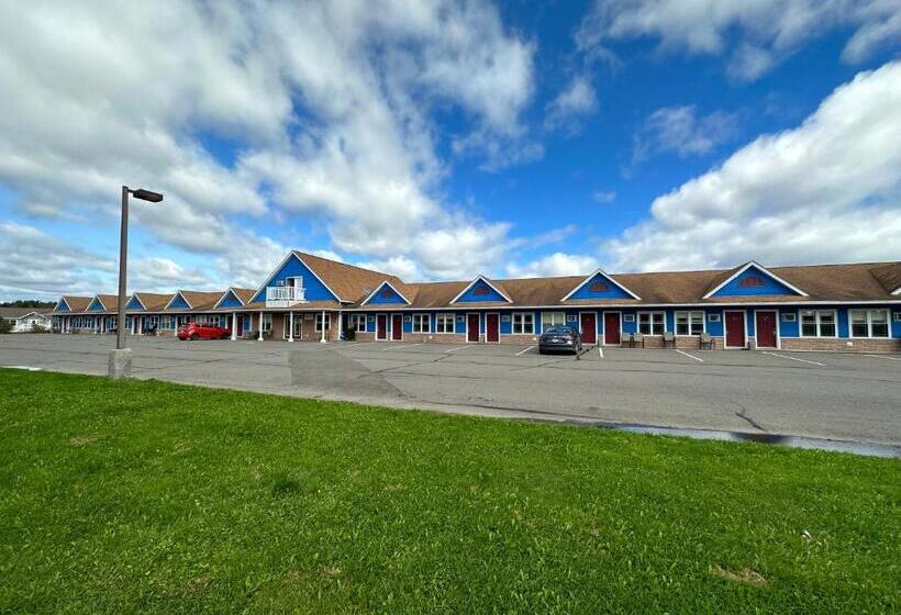 هاستل Travellers Inn Fredericton Nb