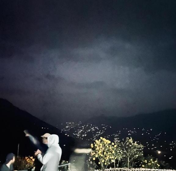 فندق صغير Wake In Himalayas