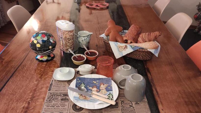 住宿加早餐  Au Verger Des Louves