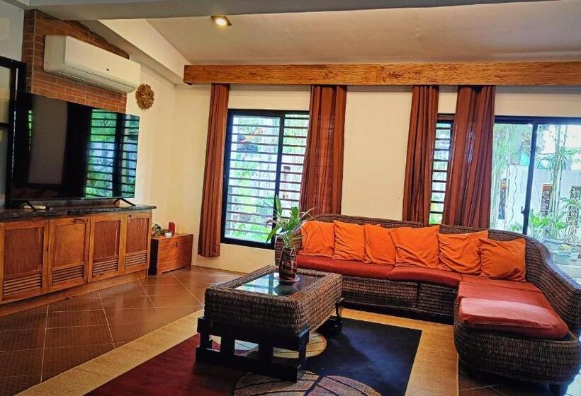 민박 Gayle’s Kitchenette And Gayle’s Lodging Home