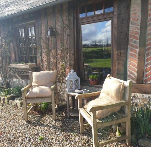 ベッドアンドブレックファースト La Calvélène