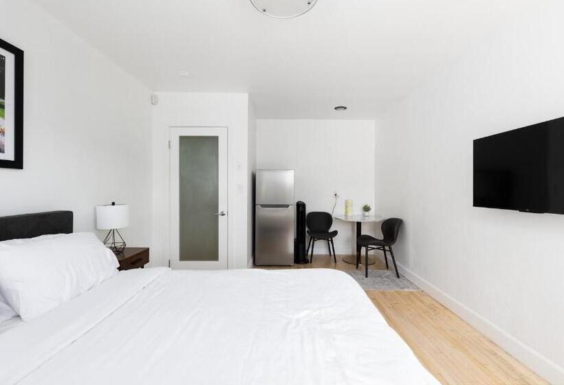 مبيت وإفطار Sunny Studio Near Culver City