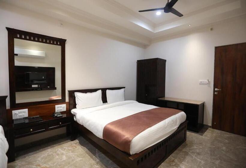 Chandan Kasturi Resort