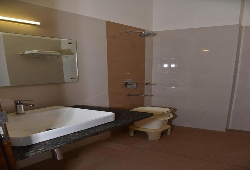 ホテル Adithya View